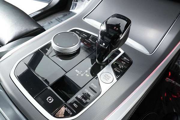2022 BMW X5 xDrive30d M Sport G05