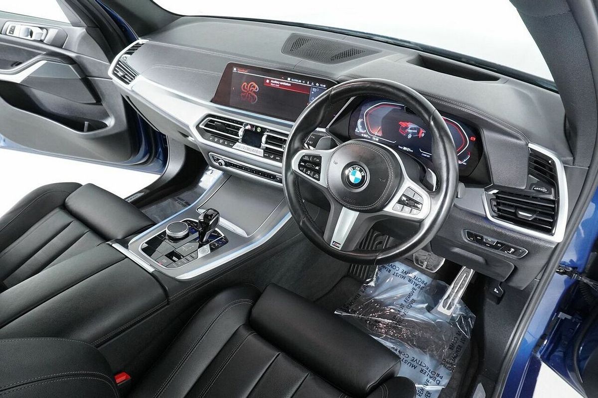 2022 BMW X5 xDrive30d M Sport G05