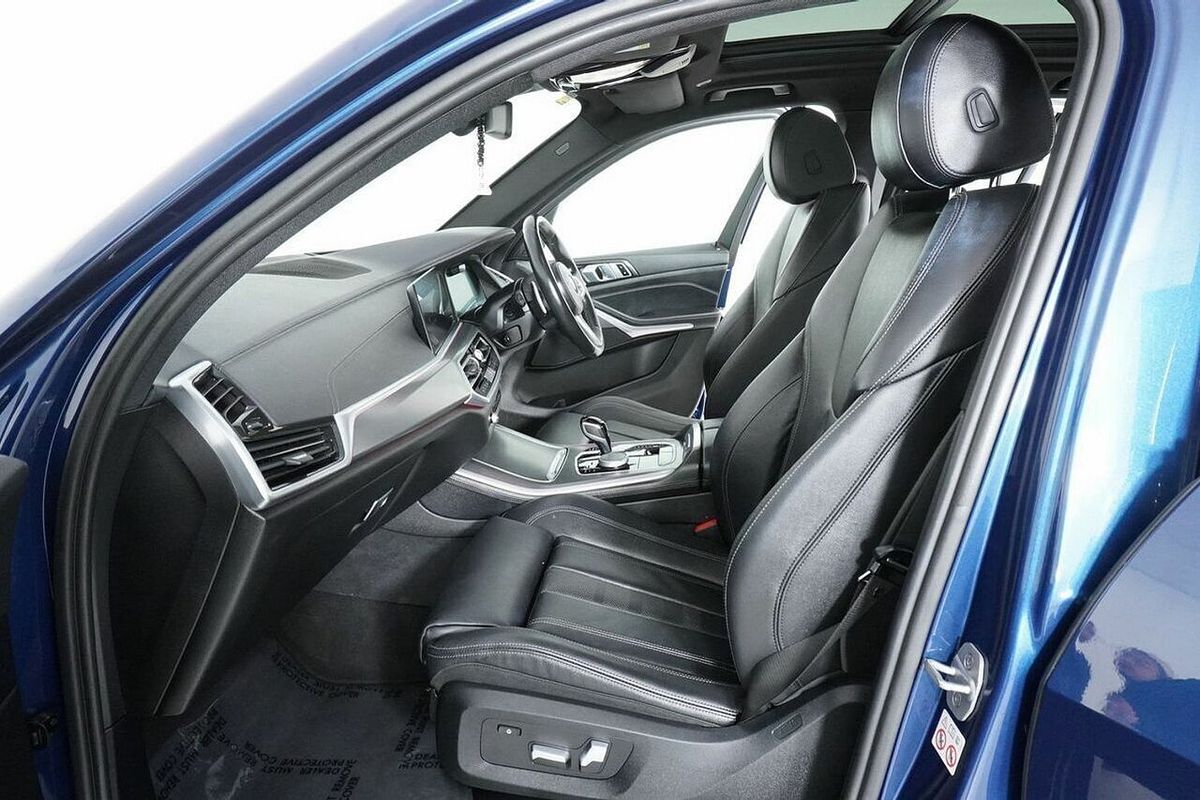 2022 BMW X5 xDrive30d M Sport G05