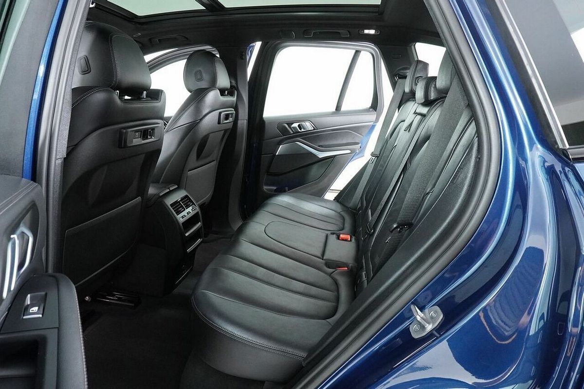 2022 BMW X5 xDrive30d M Sport G05