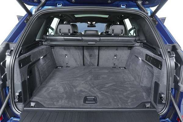 2022 BMW X5 xDrive30d M Sport G05