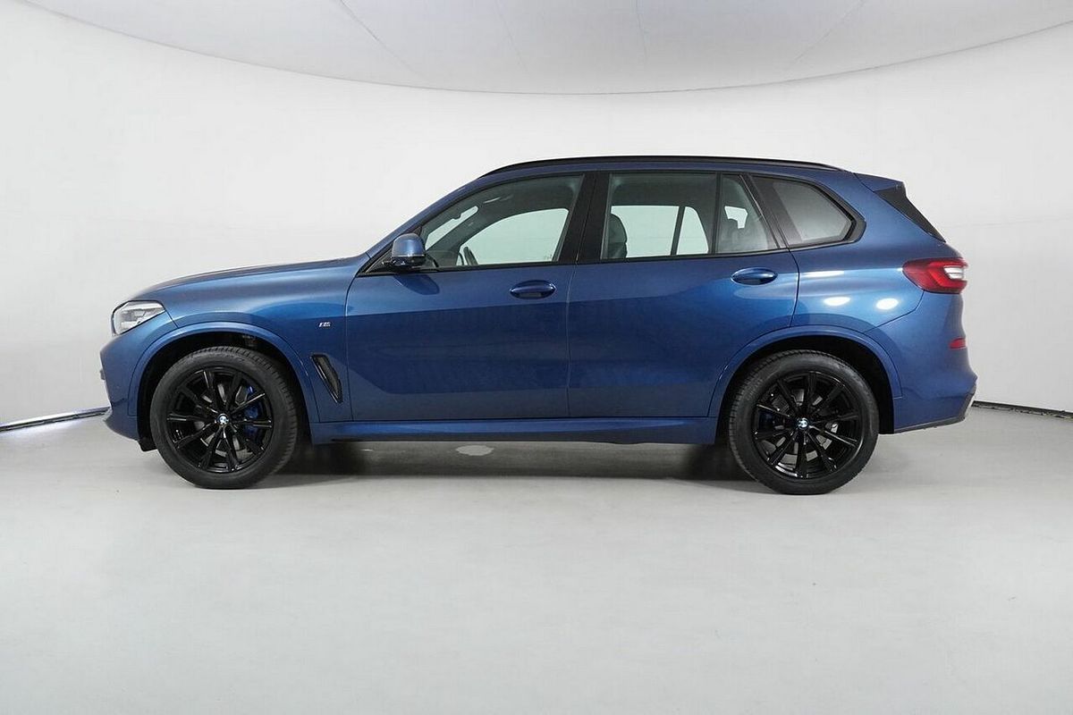 2022 BMW X5 xDrive30d M Sport G05
