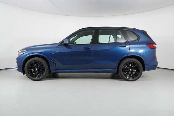 2022 BMW X5 xDrive30d M Sport G05