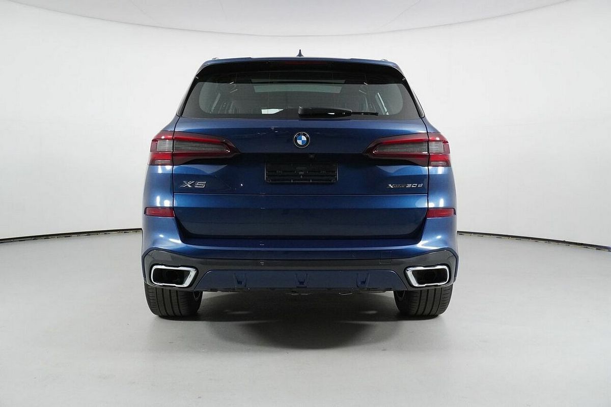 2022 BMW X5 xDrive30d M Sport G05