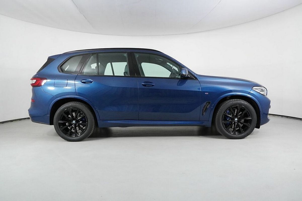 2022 BMW X5 xDrive30d M Sport G05