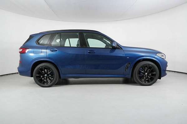 2022 BMW X5 xDrive30d M Sport G05