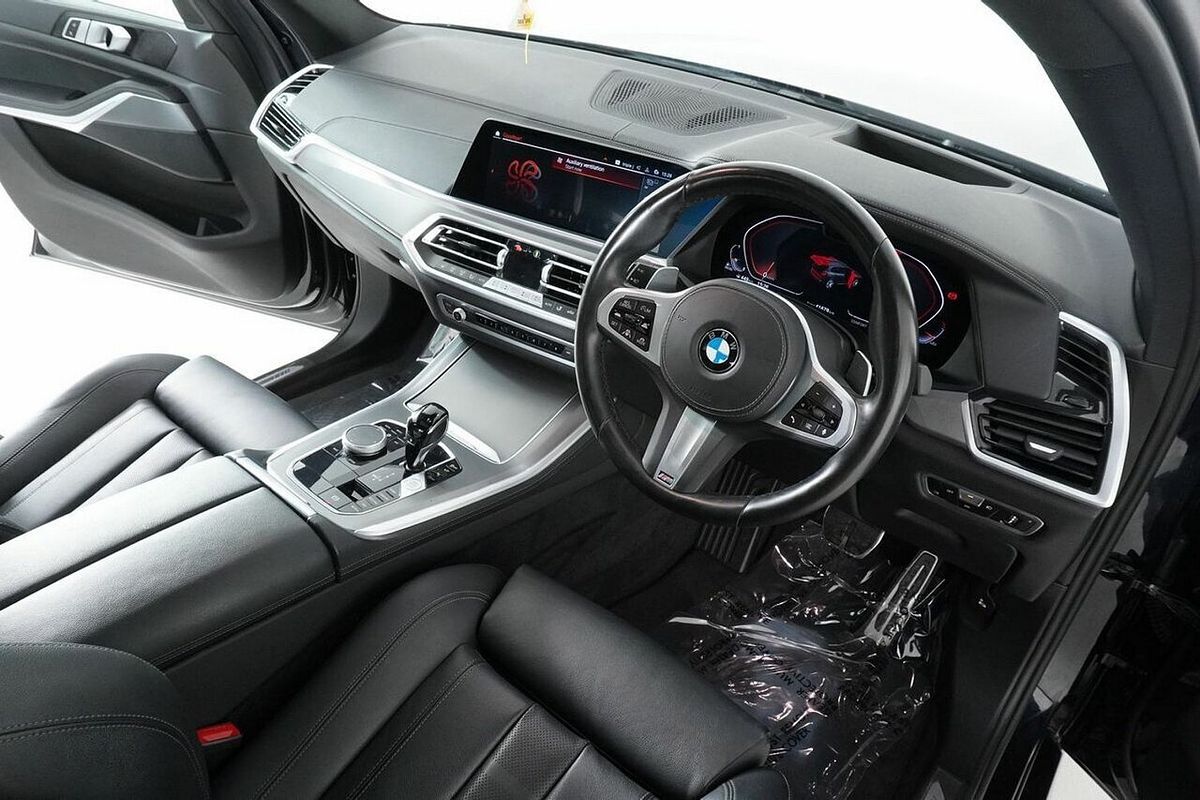 2022 BMW X5 xDrive30d M Sport G05