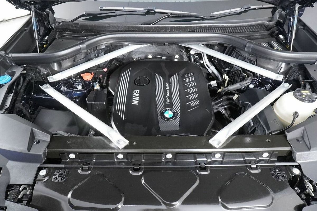 2022 BMW X5 xDrive30d M Sport G05