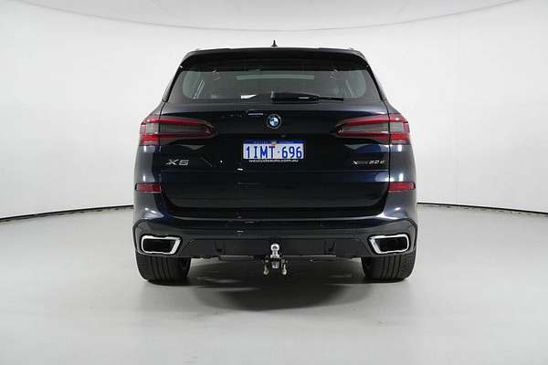 2022 BMW X5 xDrive30d M Sport G05
