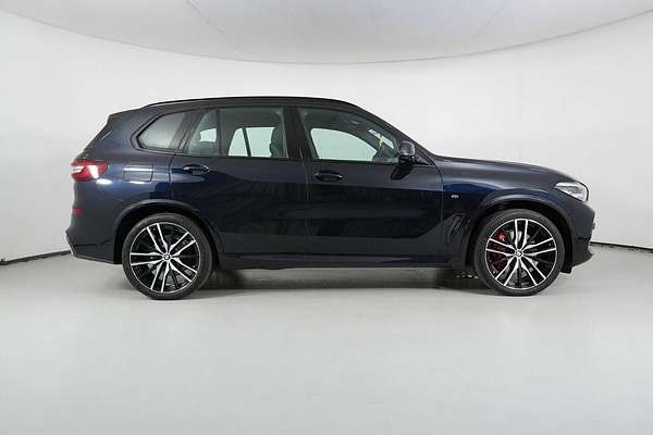 2022 BMW X5 xDrive30d M Sport G05