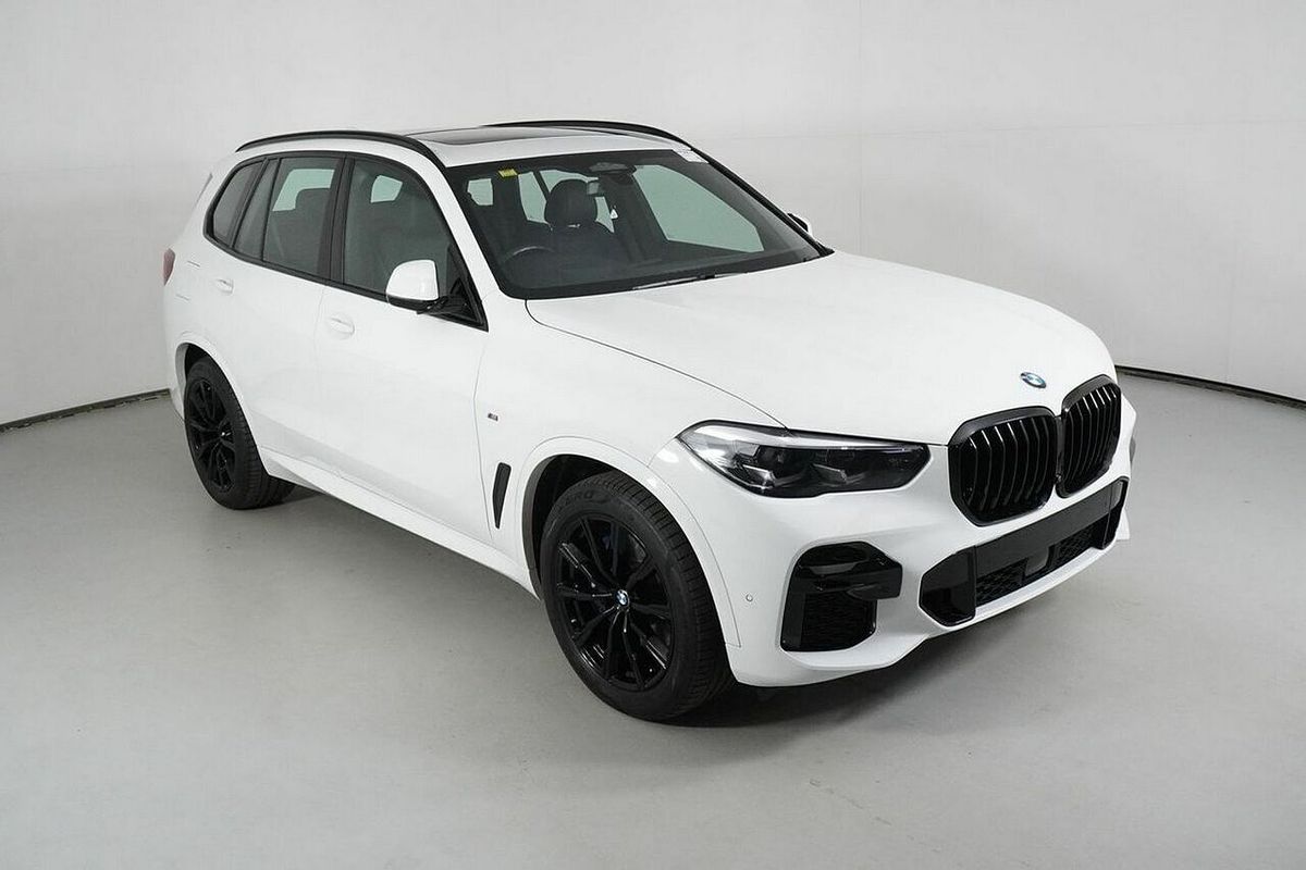 2023 BMW X5 xDrive30d M Sport G05
