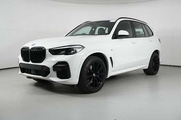 2023 BMW X5 xDrive30d M Sport G05