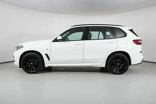 2022 BMW X5 xDrive30d M Sport G05