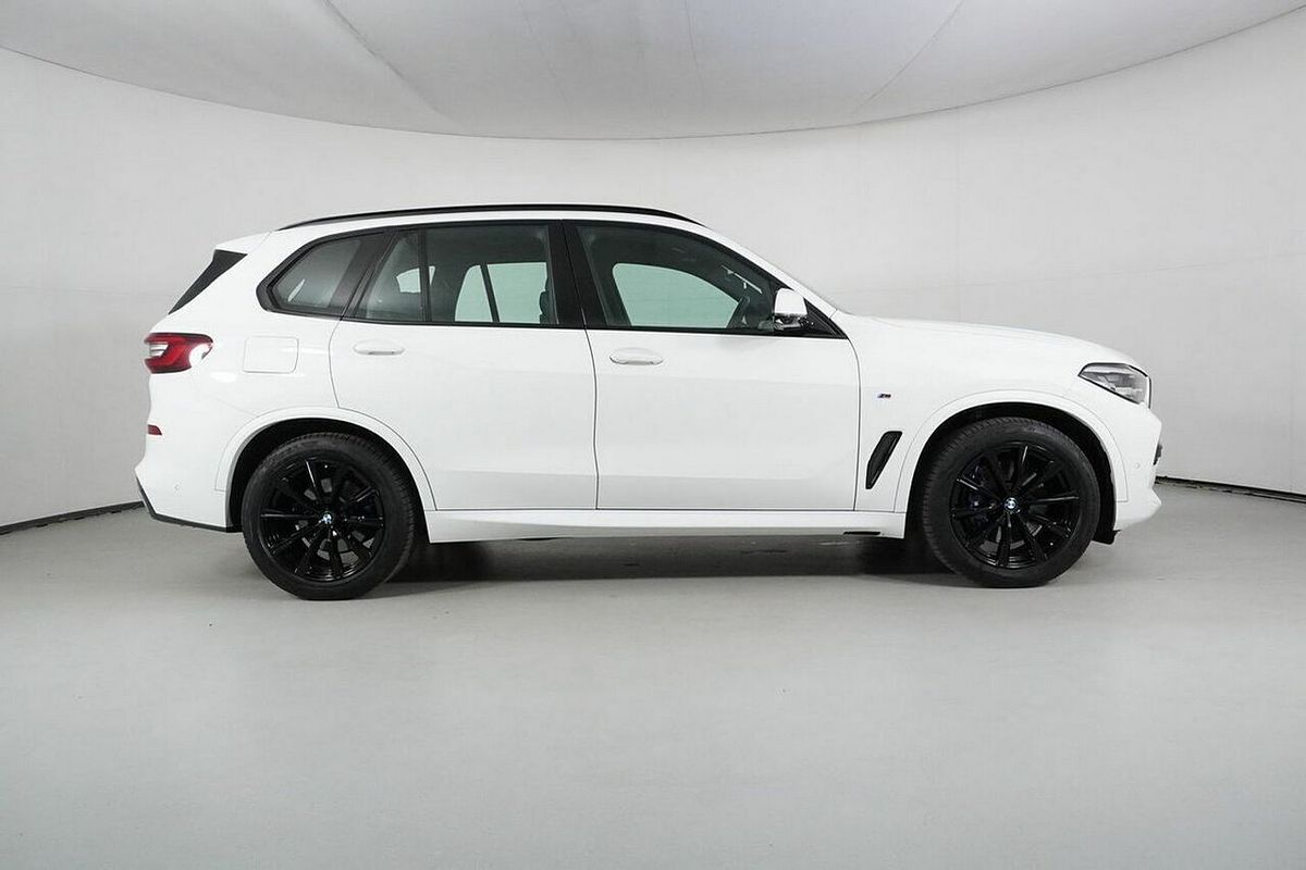 2023 BMW X5 xDrive30d M Sport G05