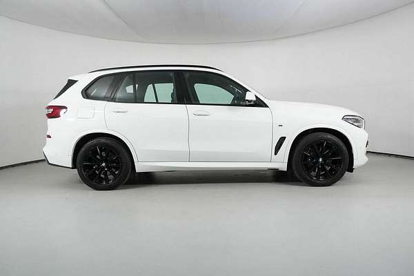 2023 BMW X5 xDrive30d M Sport G05