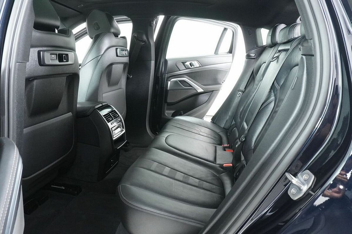 2020 BMW X6 xDrive40i M Sport G06