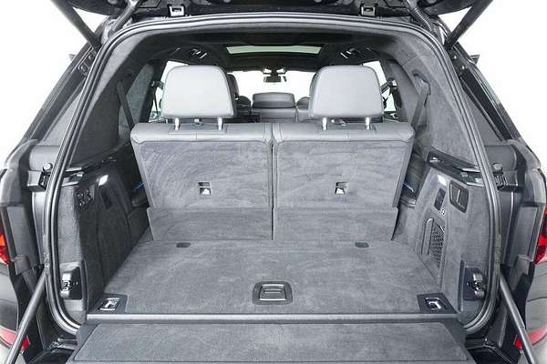 2022 BMW X7 xDrive30d M Sport G07
