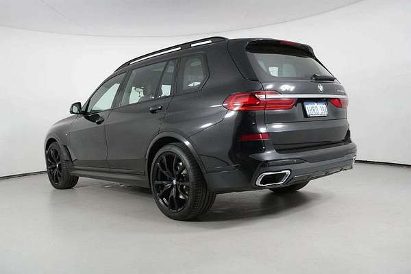 2022 BMW X7 xDrive30d M Sport G07