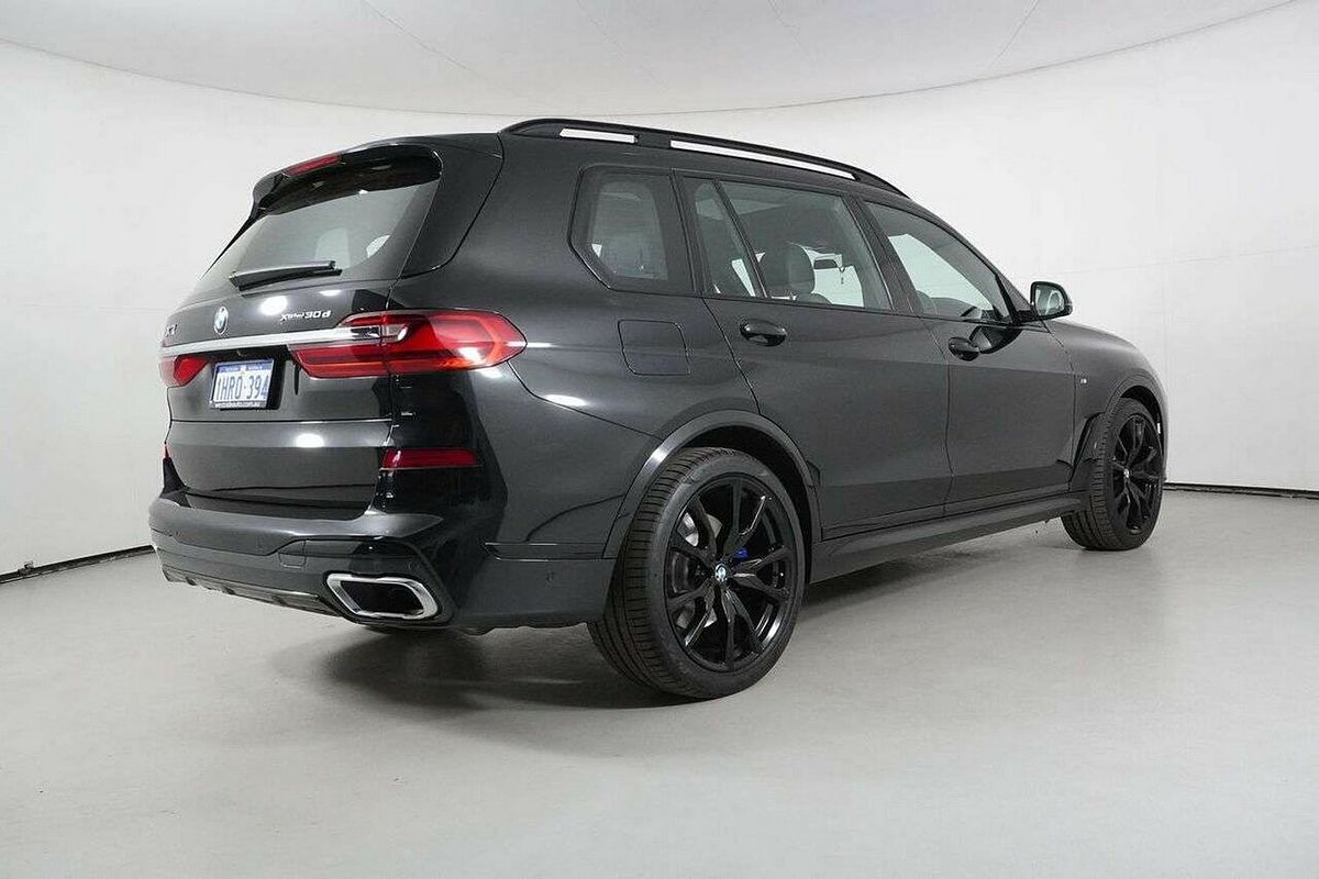 2022 BMW X7 xDrive30d M Sport G07