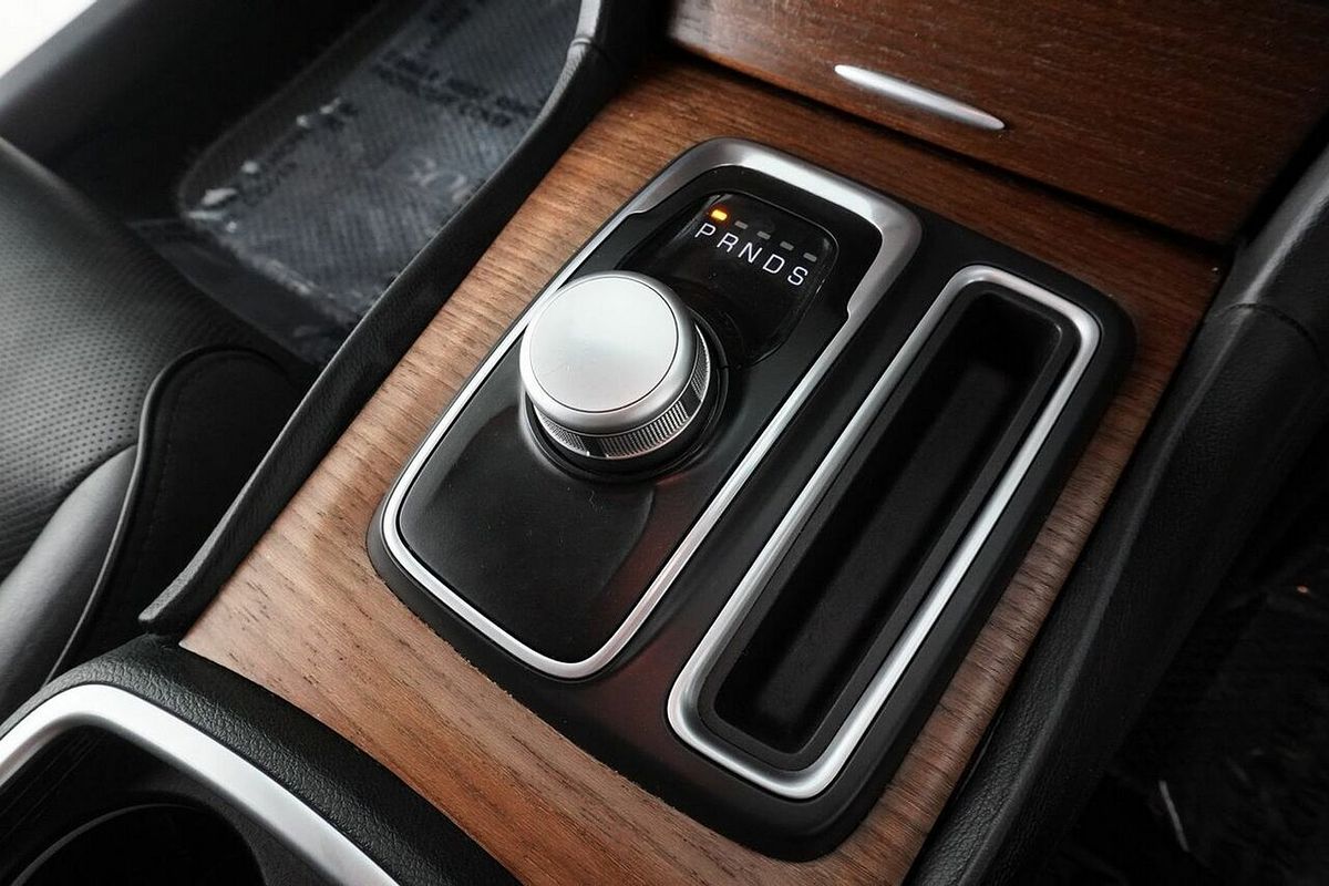 2020 Chrysler 300 C Luxury MY20
