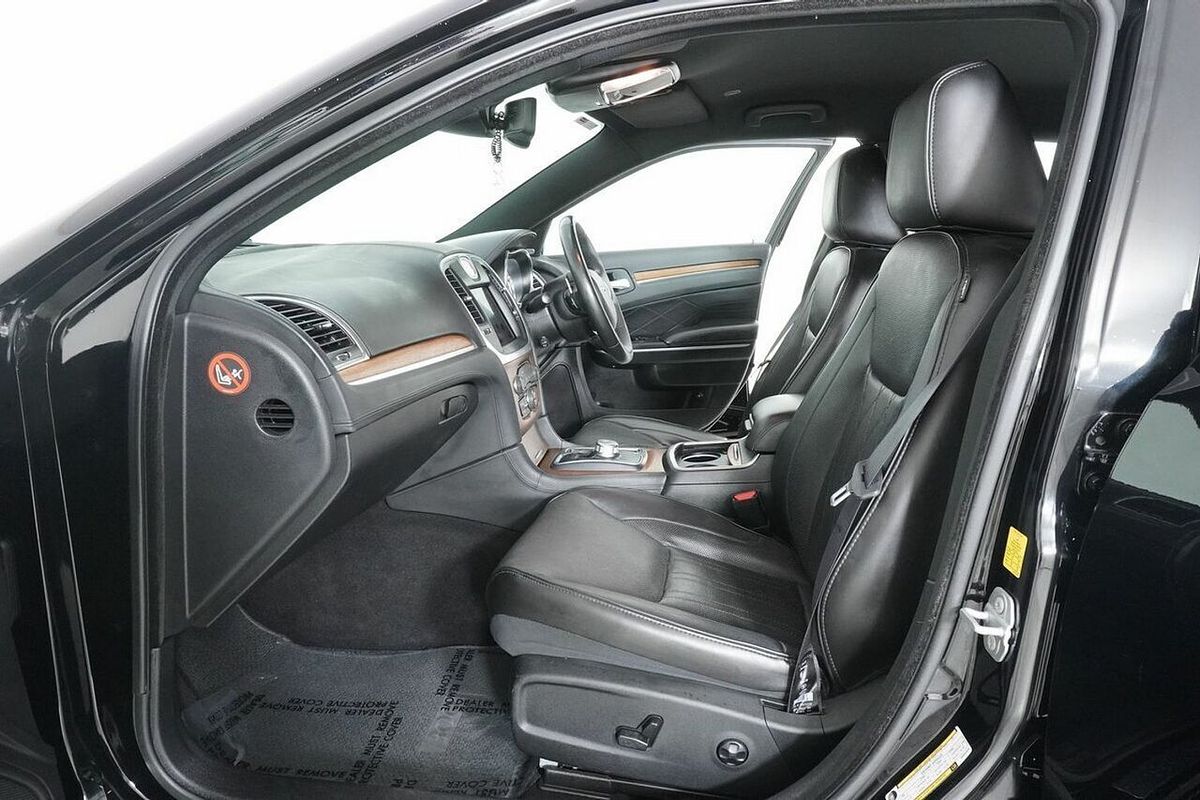 2020 Chrysler 300 C Luxury MY20