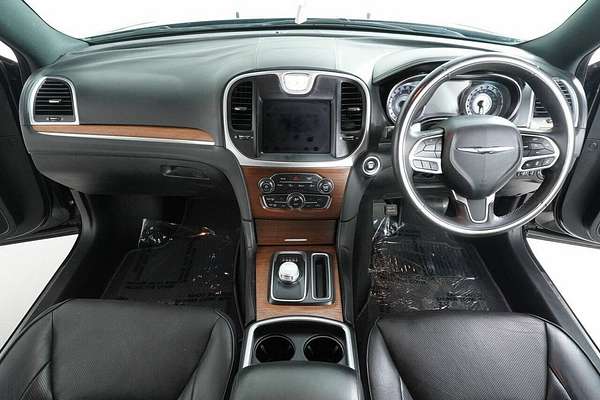 2020 Chrysler 300 C Luxury MY20
