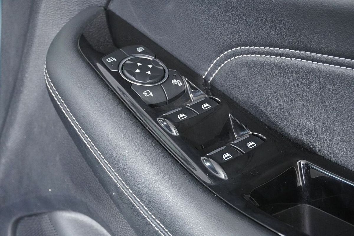 2019 Ford Endura Titanium (FWD) CA MY19