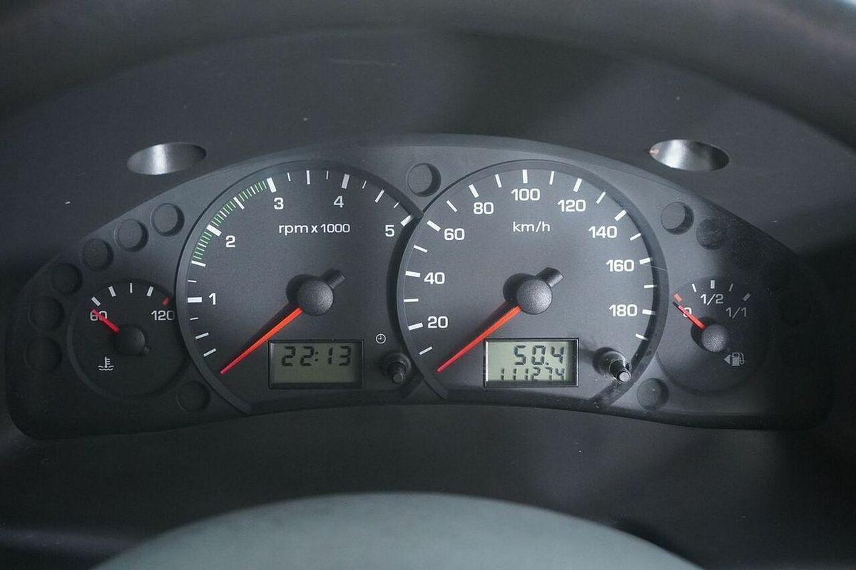 2005 Ford Transit 12 Seat VJ
