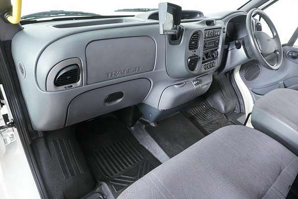 2005 Ford Transit 12 Seat VJ