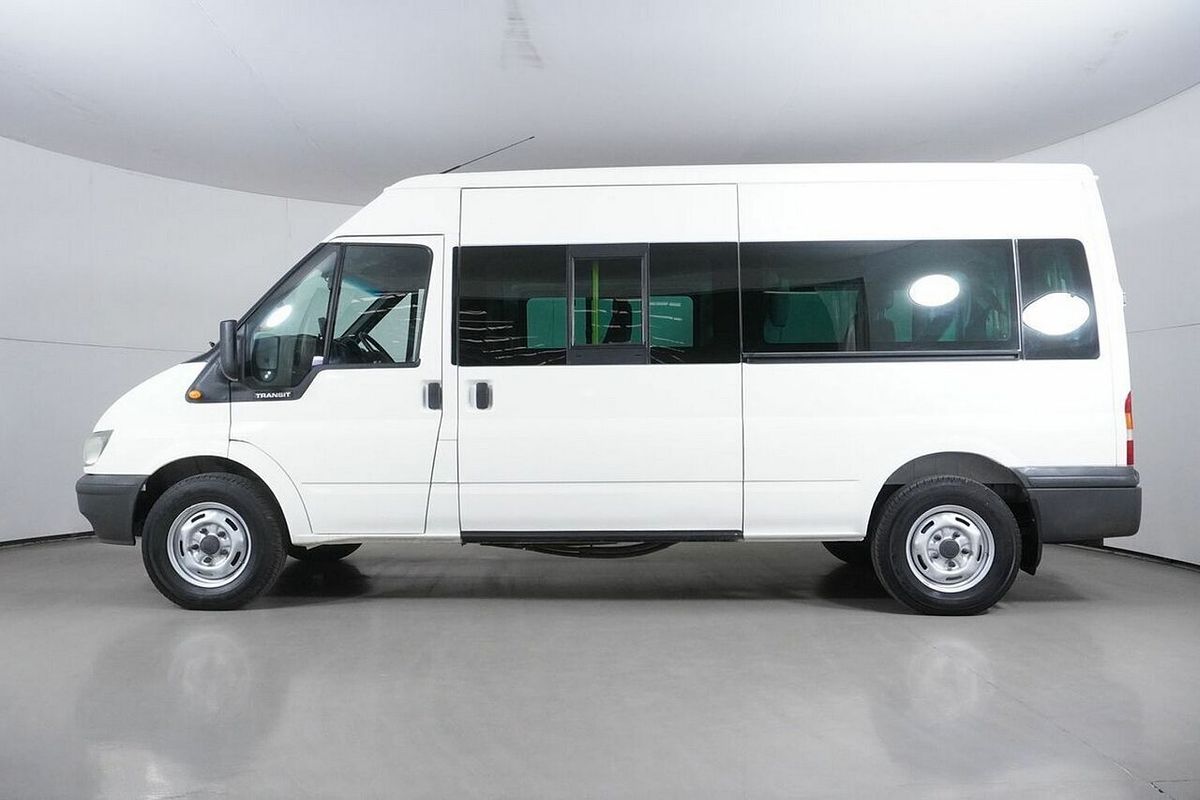 2005 Ford Transit 12 Seat VJ