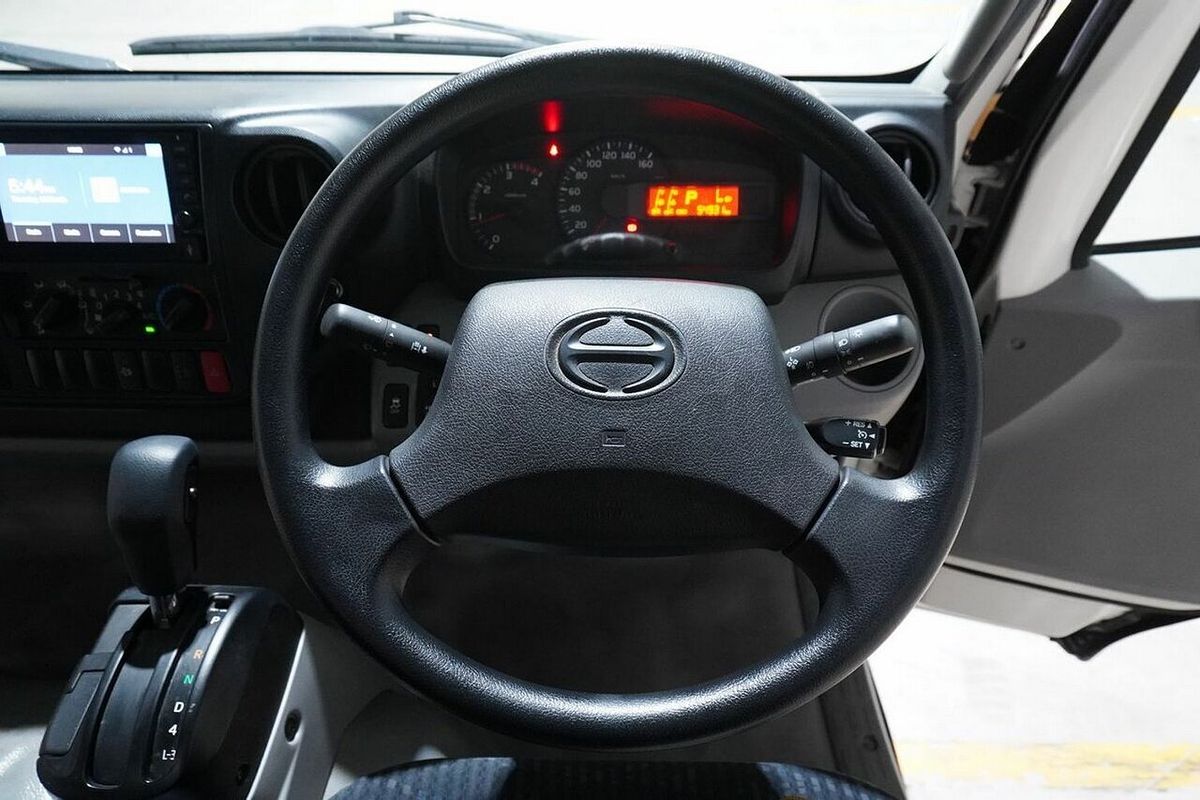2020 Hino 300 616 Medium XZU710R 4x2