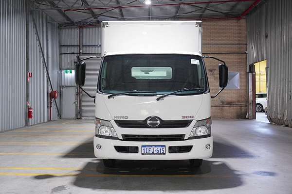 2020 Hino 300 616 Medium XZU710R 4x2