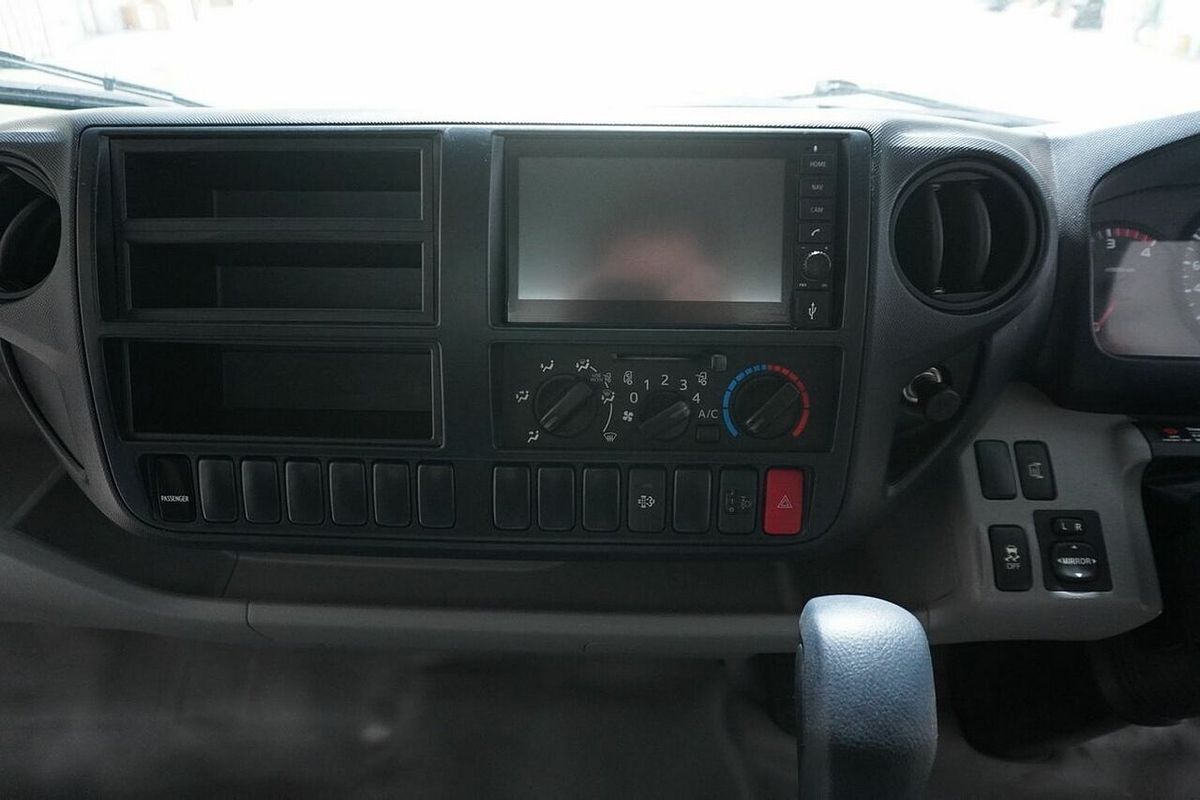2020 Hino 300 616 Medium XZU710R 4x2