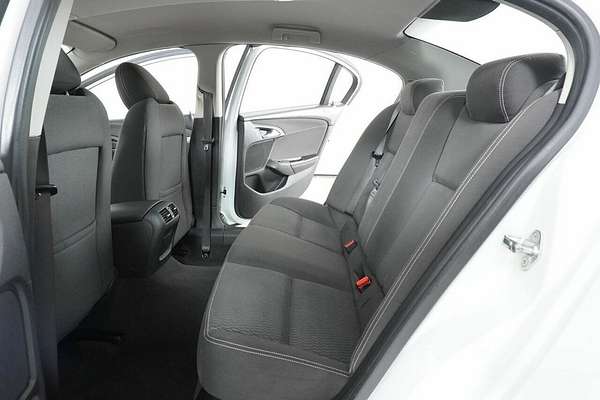 2014 Holden Commodore Evoke VF