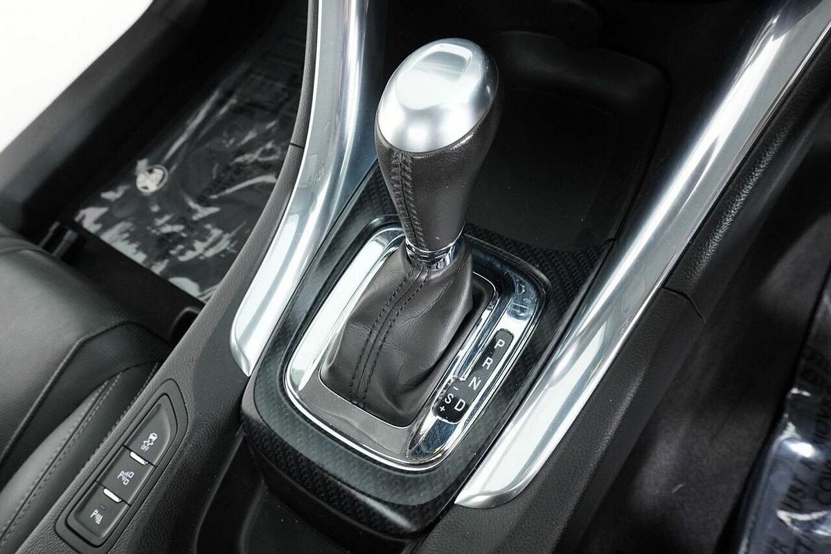 2015 Holden Ute SS-V Redline VF II Rear Wheel Drive