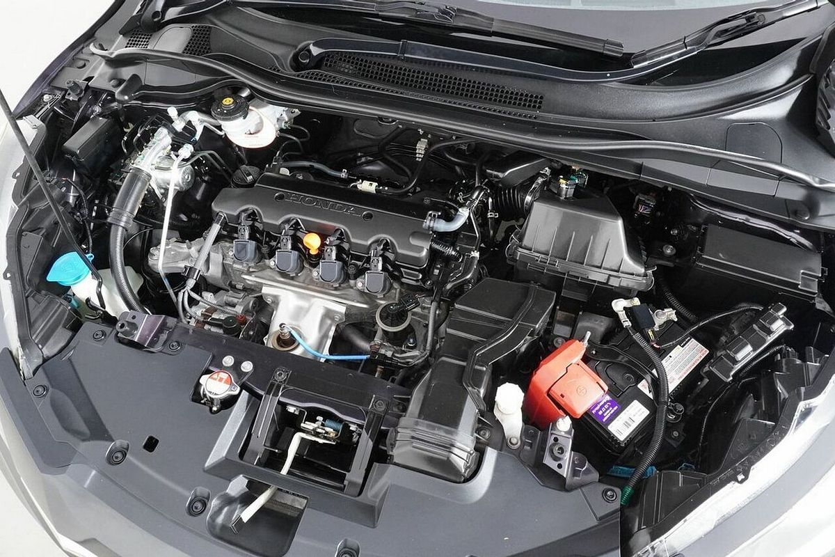 2016 Honda HR-V VTi-S