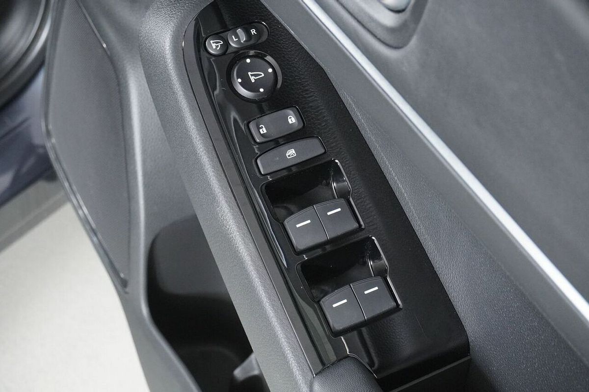 2022 Honda HR-V e:HEV L MY22