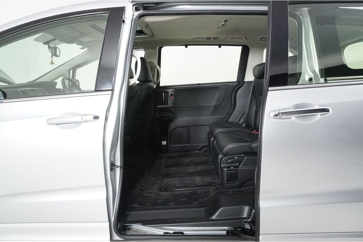 2016 Honda Odyssey VTi-L RC MY16