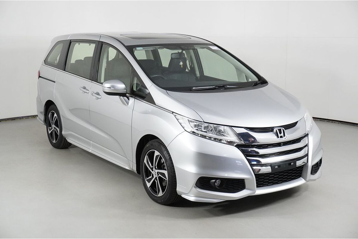2016 Honda Odyssey VTi-L RC MY16