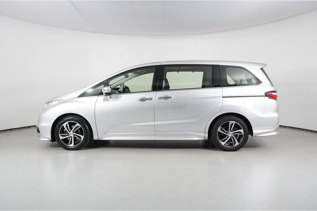 2016 Honda Odyssey VTi-L RC MY16