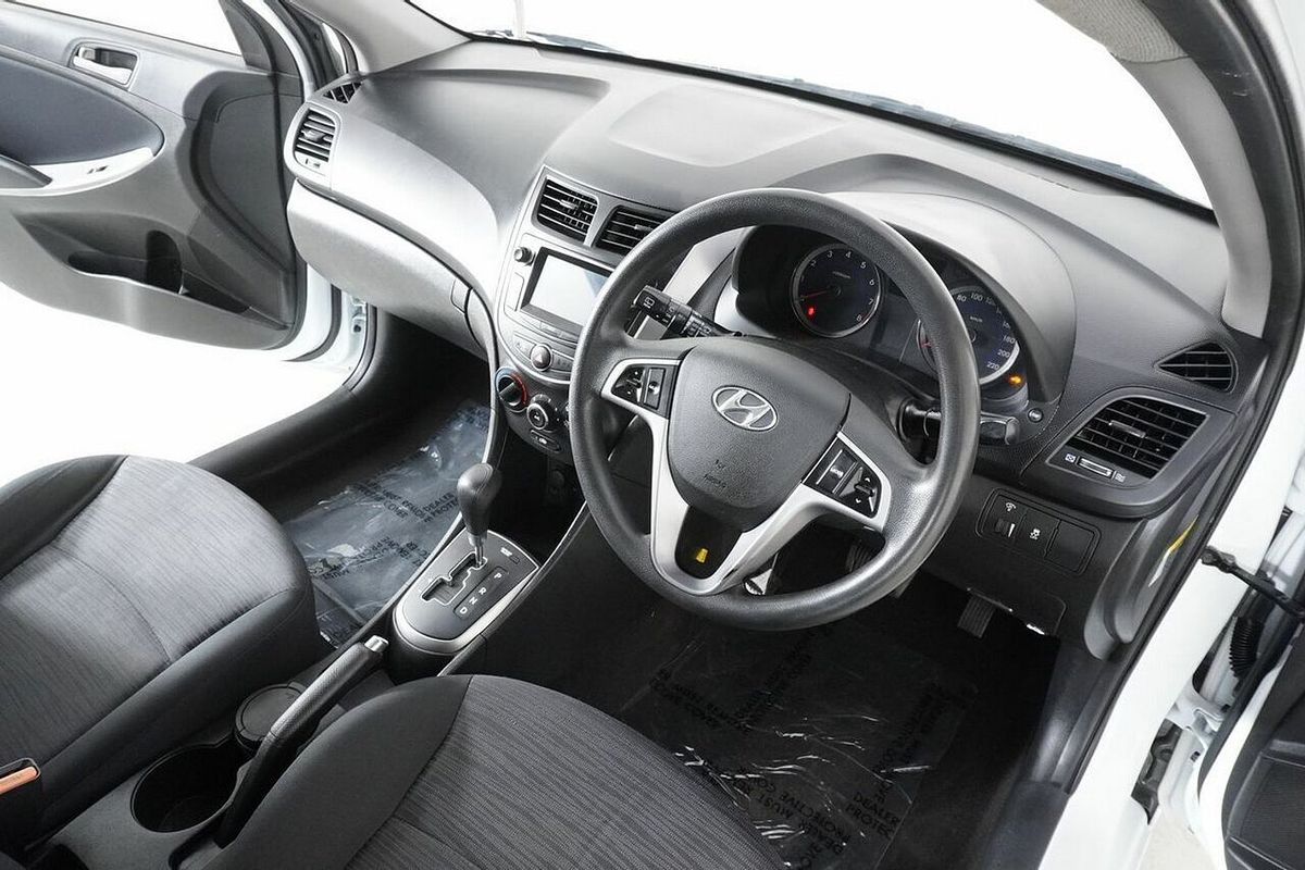 2017 Hyundai Accent Active RB4 MY17