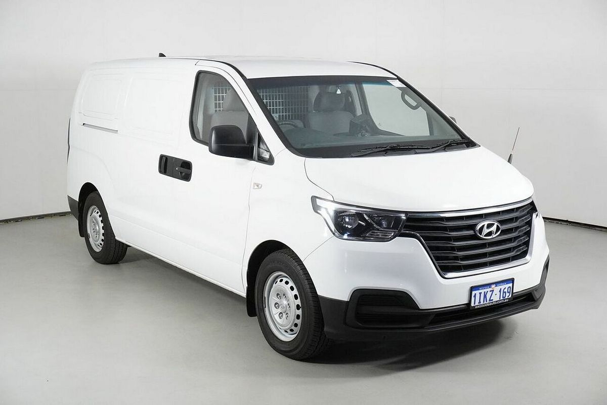 2018 Hyundai iLOAD 3S Twin Swing TQ4 MY19