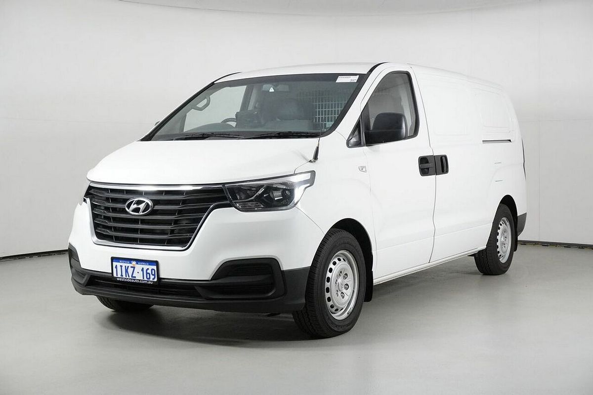 2018 Hyundai iLOAD 3S Twin Swing TQ4 MY19