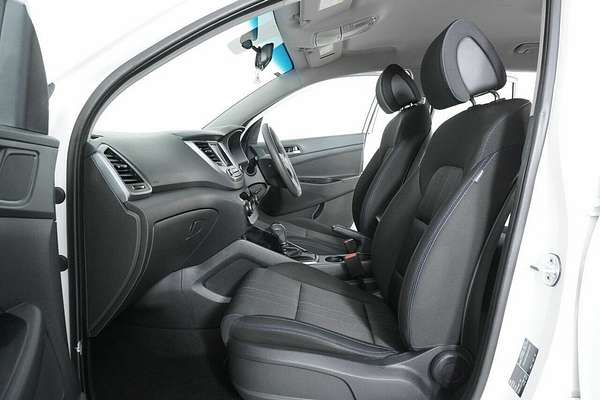 2016 Hyundai Tucson Active (FWD) TLE