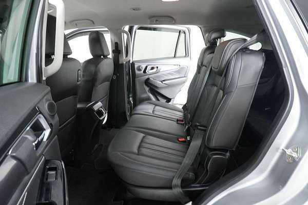 2022 Isuzu MU-X LS-T (4x2) RJ MY21