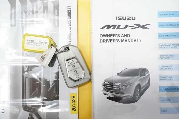 2022 Isuzu MU-X LS-T (4x2) RJ MY21