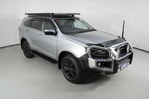 2022 Isuzu MU-X LS-T (4x2) RJ MY21