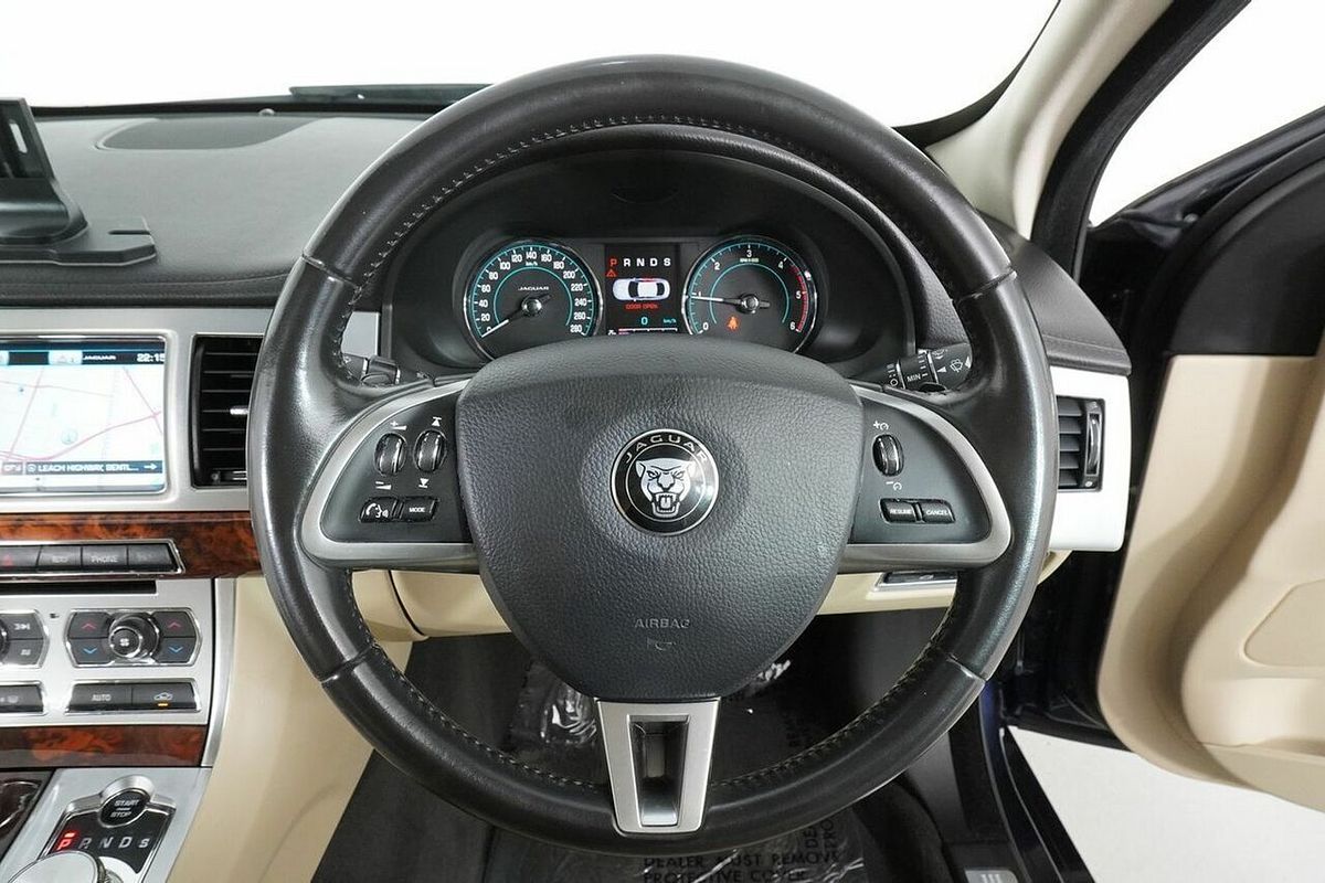 2014 Jaguar XF 2.2D Premium Luxury MY13