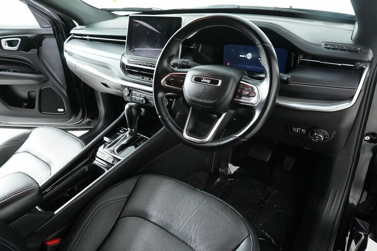 2021 Jeep Compass S-Limited (4x4) M6 MY21