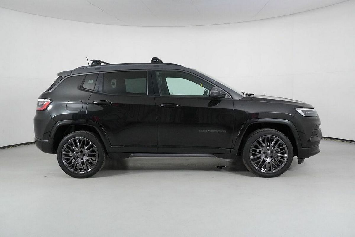 2021 Jeep Compass S-Limited (4x4) M6 MY21